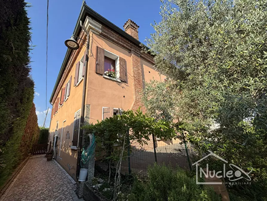 Immagine 1 di Appartamento in vendita  a Battaglia Terme