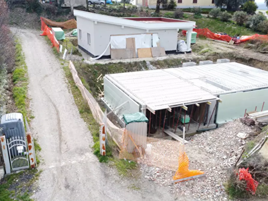 Immagine 3 di Terreno in vendita  in via costalunga a Soiano Del Lago