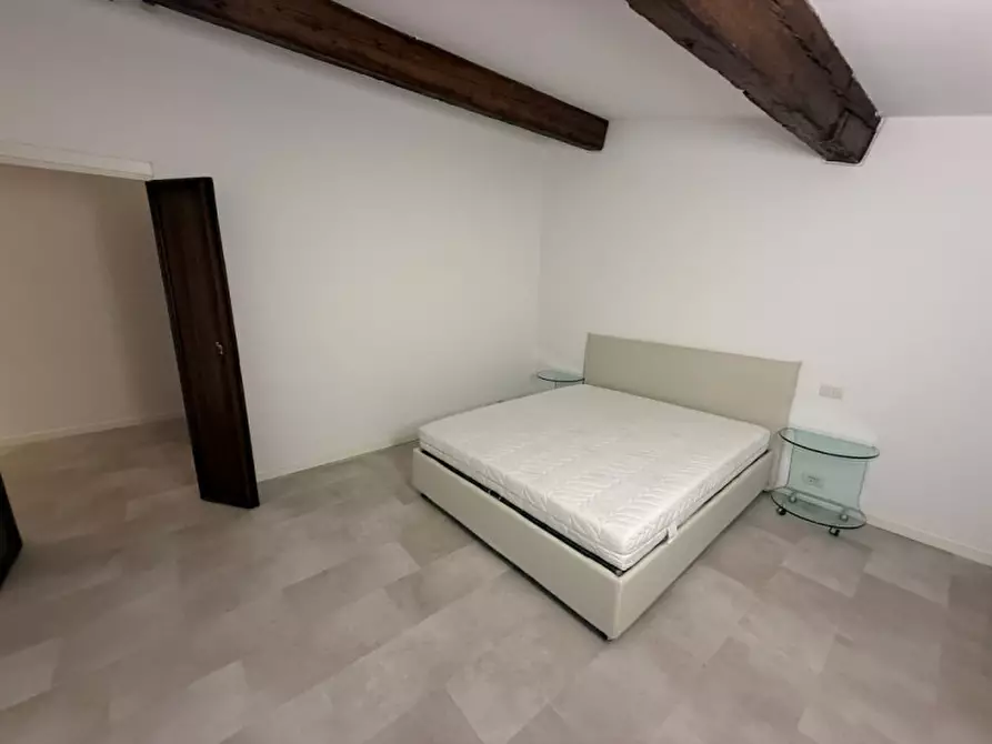 Immagine 21 di Villa in affitto  in VAI MASSIMO D'AZEGLIO a Vicenza