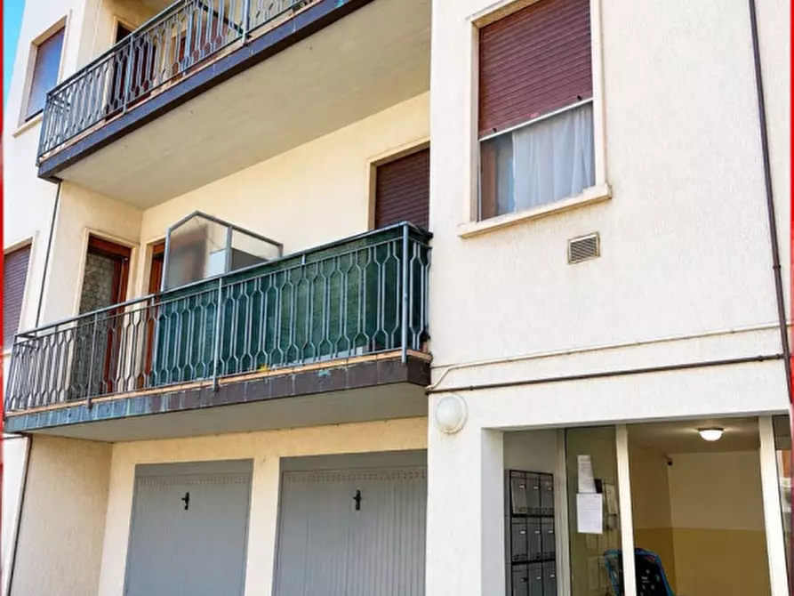 Immagine 1 di Appartamento in vendita  in Via Salvo D'Acquisto a Vicenza