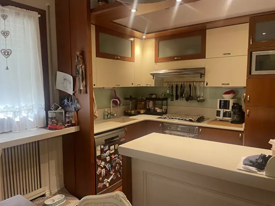 Immagine 3 di Appartamento in vendita  in Via Luigi Galvani a Valdagno