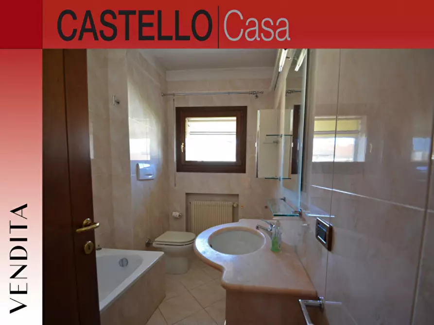 Immagine 9 di Appartamento in vendita  in via S Pio X a Castelfranco Veneto