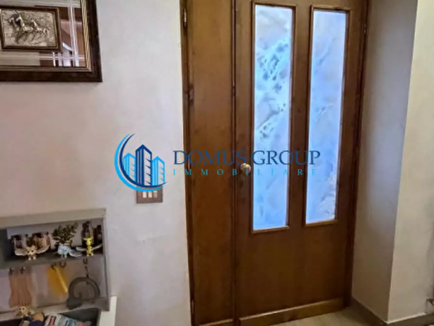 Immagine 2 di Appartamento in vendita  in Via Vittoriano Cavarra a Roma