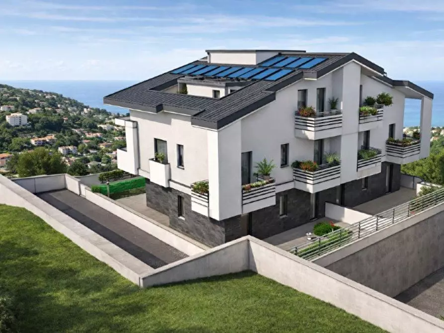 Immagine 1 di Appartamento in vendita  in Via dei Mille a Senigallia