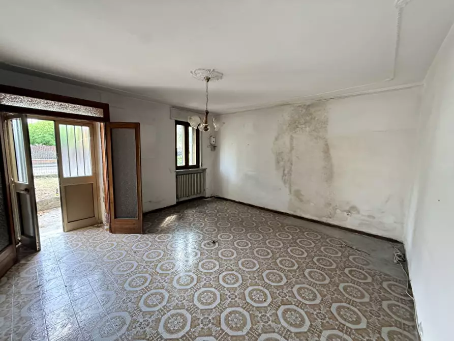 Immagine 3 di Villetta a schiera in vendita  in via guglielmo marconi a San Giovanni Lupatoto