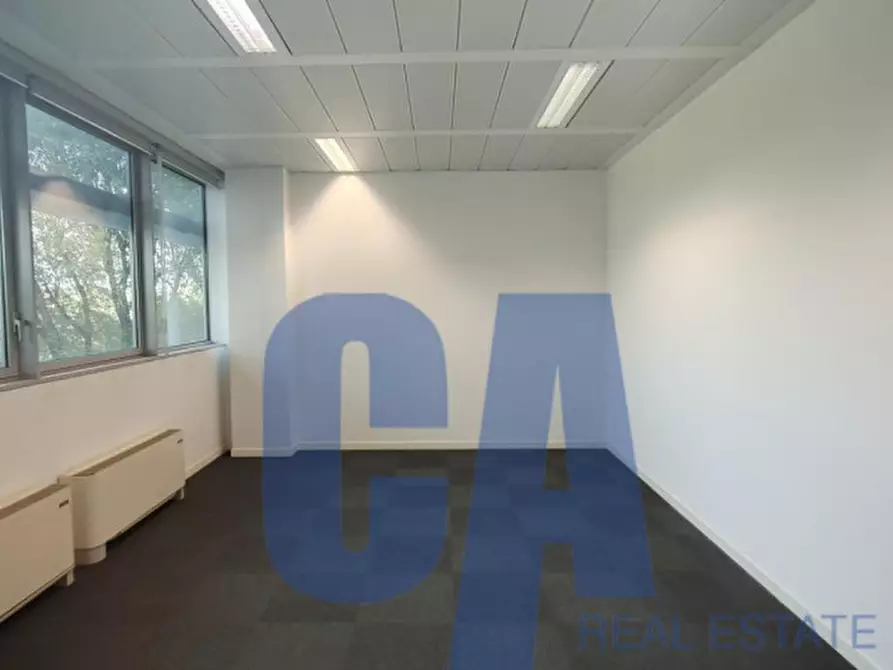 Immagine 8 di Ufficio in affitto  in VIA BAZZI CARLO a Milano