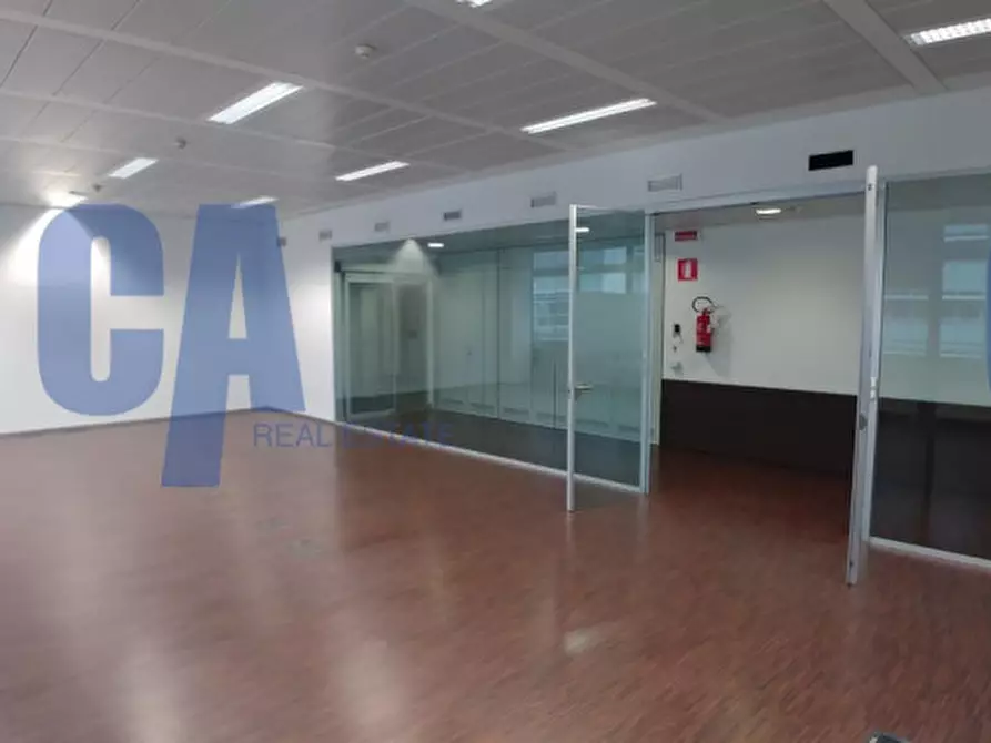 Immagine 22 di Ufficio in affitto  in VIA BAZZI CARLO a Milano