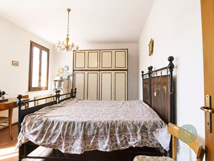Immagine 11 di Casa indipendente in vendita  in Largo Bruno Vincenzi a Moglia