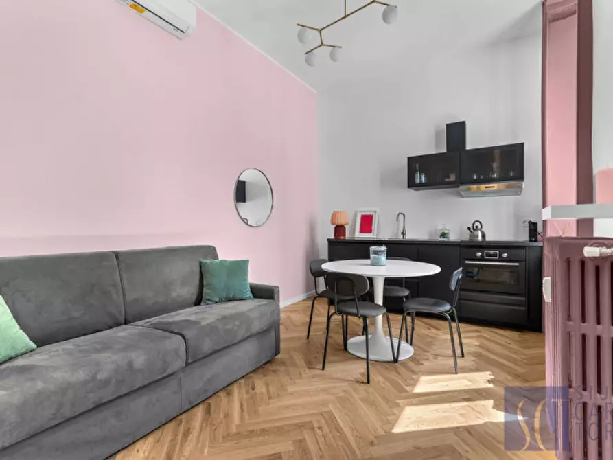 Immagine 1 di Appartamento in affitto  in Alzaia Naviglio Pavese, 12 a Milano