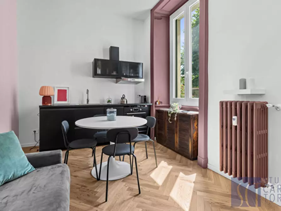 Immagine 2 di Appartamento in affitto  in Alzaia Naviglio Pavese, 12 a Milano