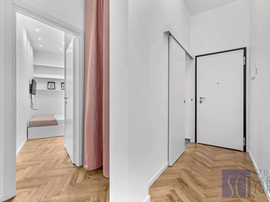 Immagine 11 di Appartamento in affitto  in Alzaia Naviglio Pavese, 12 a Milano