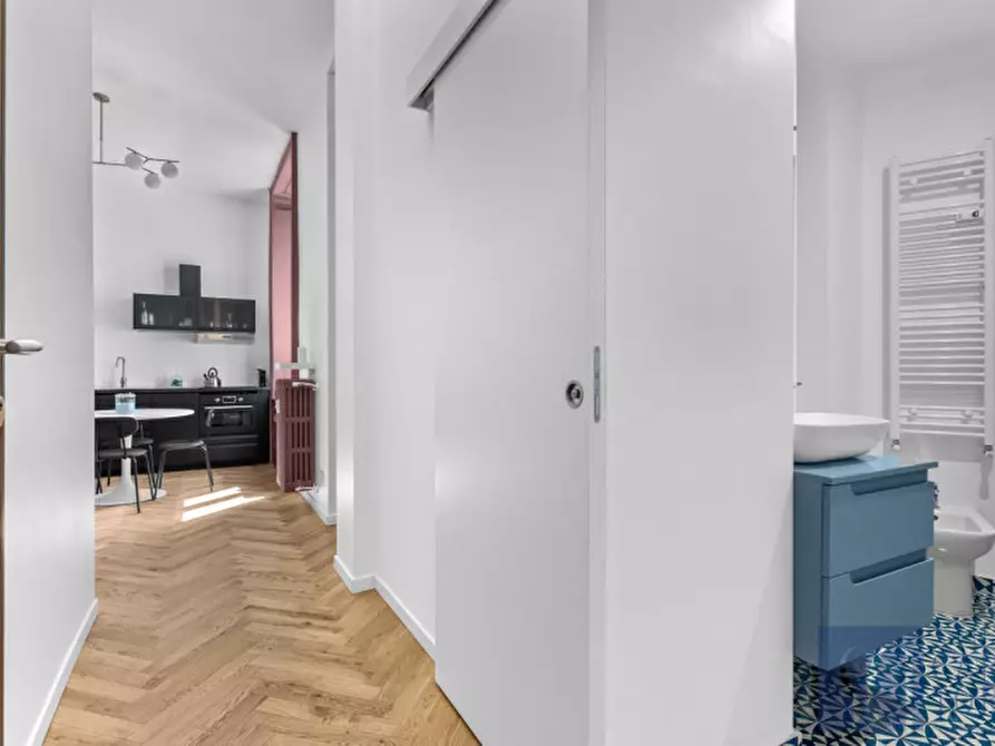 Immagine 13 di Appartamento in affitto  in Alzaia Naviglio Pavese, 12 a Milano