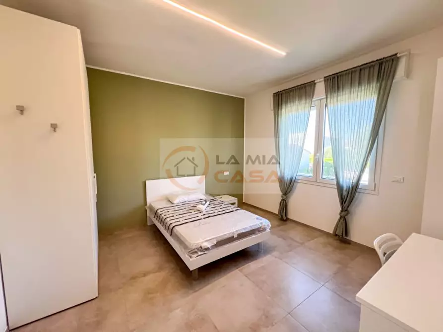 Immagine 1 di Camera in affitto  in Via Romea 126 a Legnaro