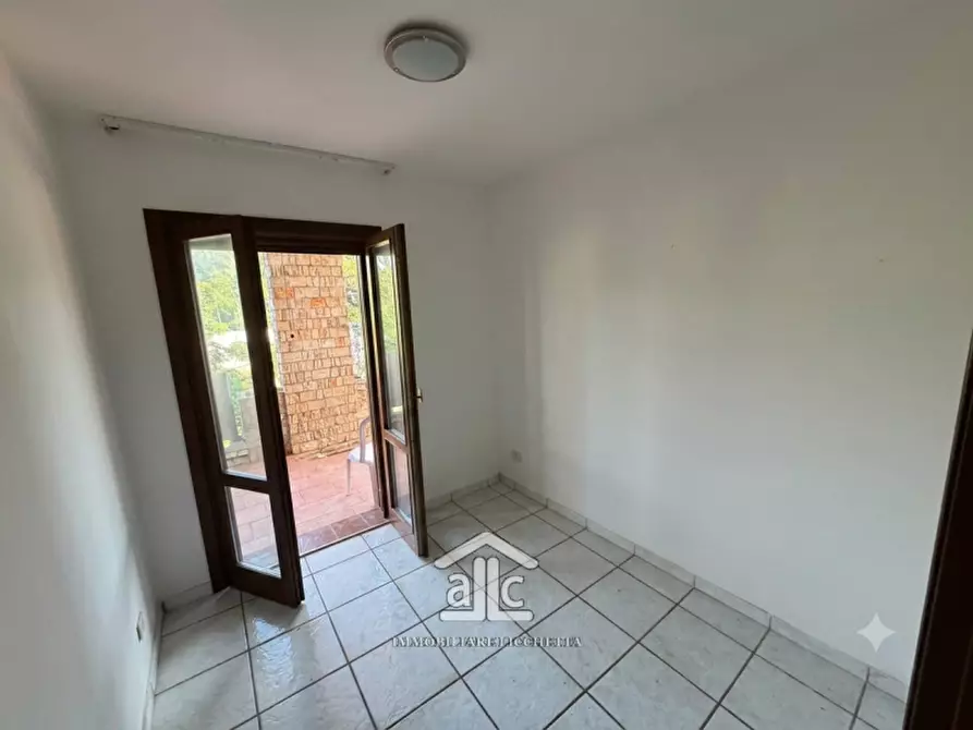 Immagine 12 di Appartamento in vendita  in via valona,10 a Lecce