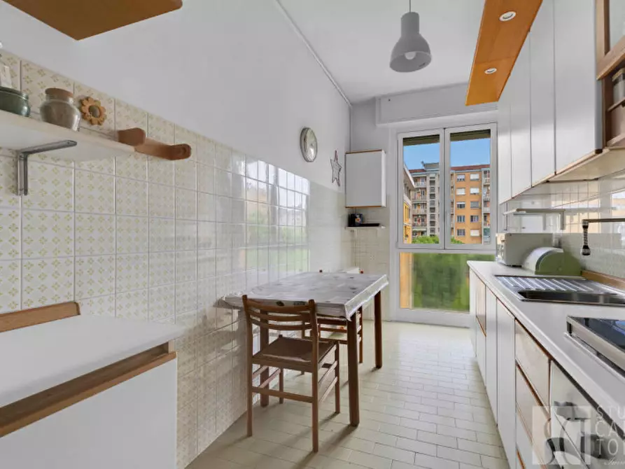 Immagine 9 di Appartamento in vendita  in via ovada, 25 a Milano