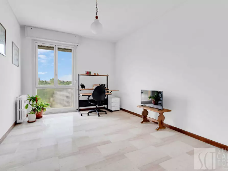 Immagine 12 di Appartamento in vendita  in via ovada, 25 a Milano