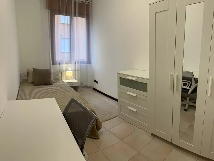 Immagine 1 di Camera in affitto  in Via Don Orione a Padova
