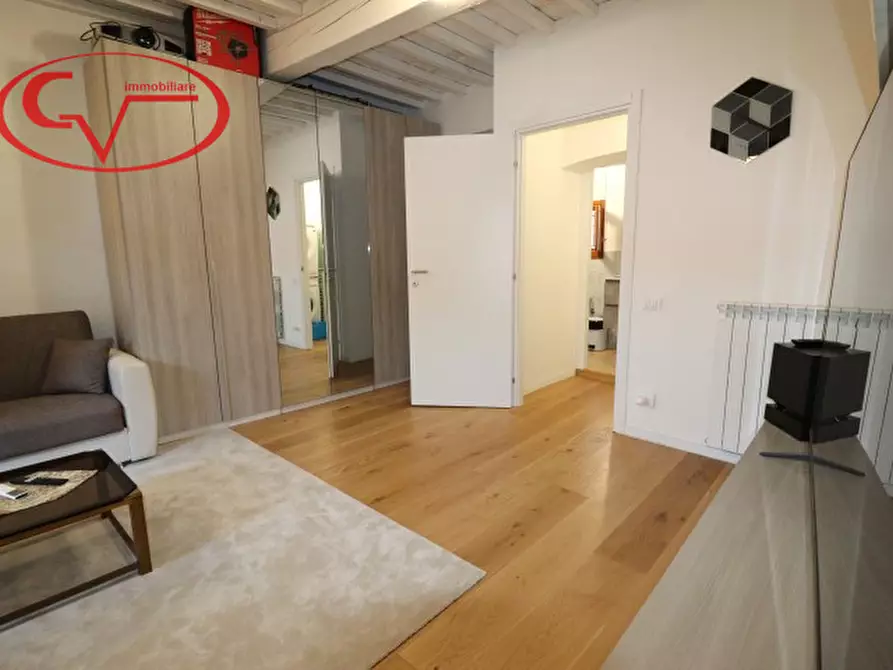 Immagine 1 di Villetta a schiera in vendita  in Levane a Montevarchi