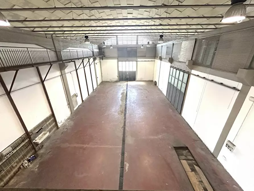 Immagine 1 di Capannone industriale in vendita  in Via Venezia a Cesena