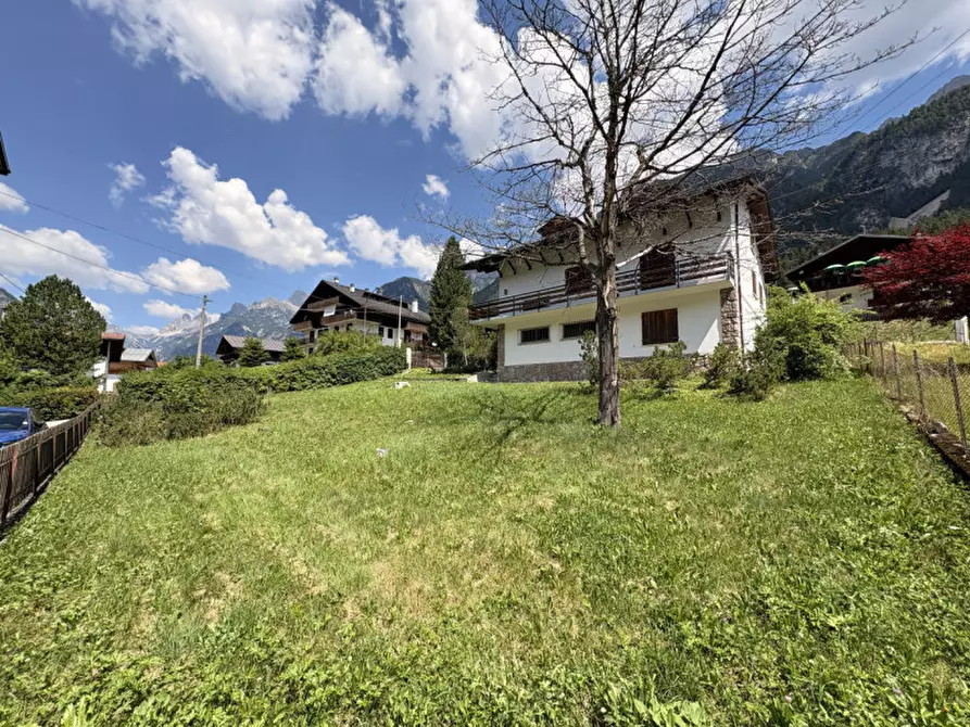 Immagine 33 di Villa in vendita  in Via Tre Cime,17 a Auronzo Di Cadore