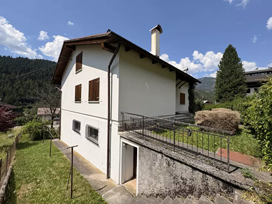 Immagine 35 di Villa in vendita  in Via Tre Cime,17 a Auronzo Di Cadore