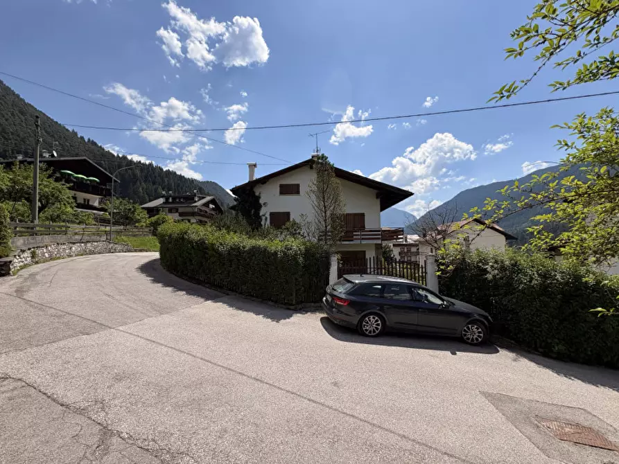 Immagine 37 di Villa in vendita  in Via Tre Cime,17 a Auronzo Di Cadore