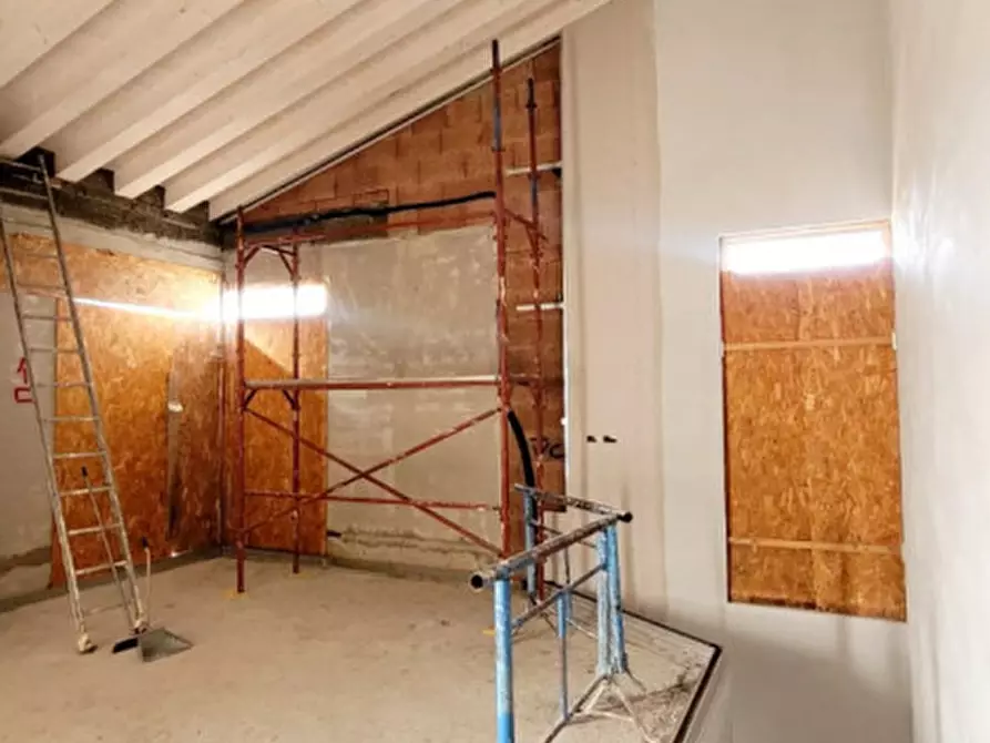 Immagine 4 di Villa in vendita  in via Bagnara Alta a Vo