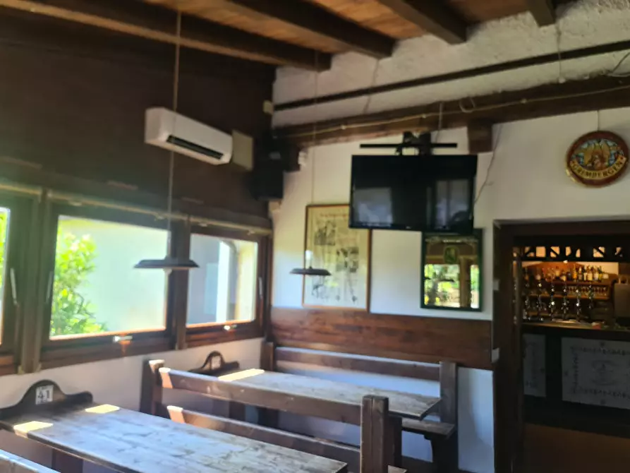 Immagine 8 di Attività commerciale in vendita  in VIA ROMEA 47 a Comacchio