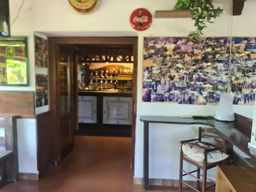 Immagine 11 di Attività commerciale in vendita  in VIA ROMEA 47 a Comacchio