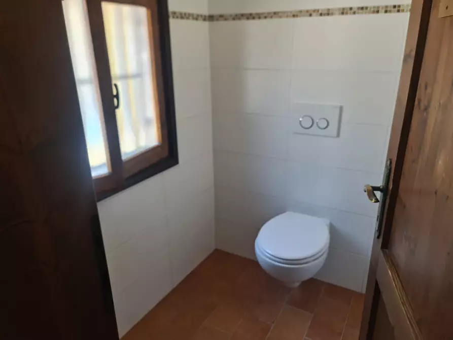 Immagine 21 di Attività commerciale in vendita  in VIA ROMEA 47 a Comacchio