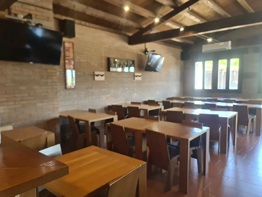 Immagine 32 di Attività commerciale in vendita  in VIA ROMEA 47 a Comacchio