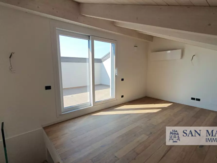 Immagine 13 di Appartamento in vendita  in Via Olmo 101 a Creazzo