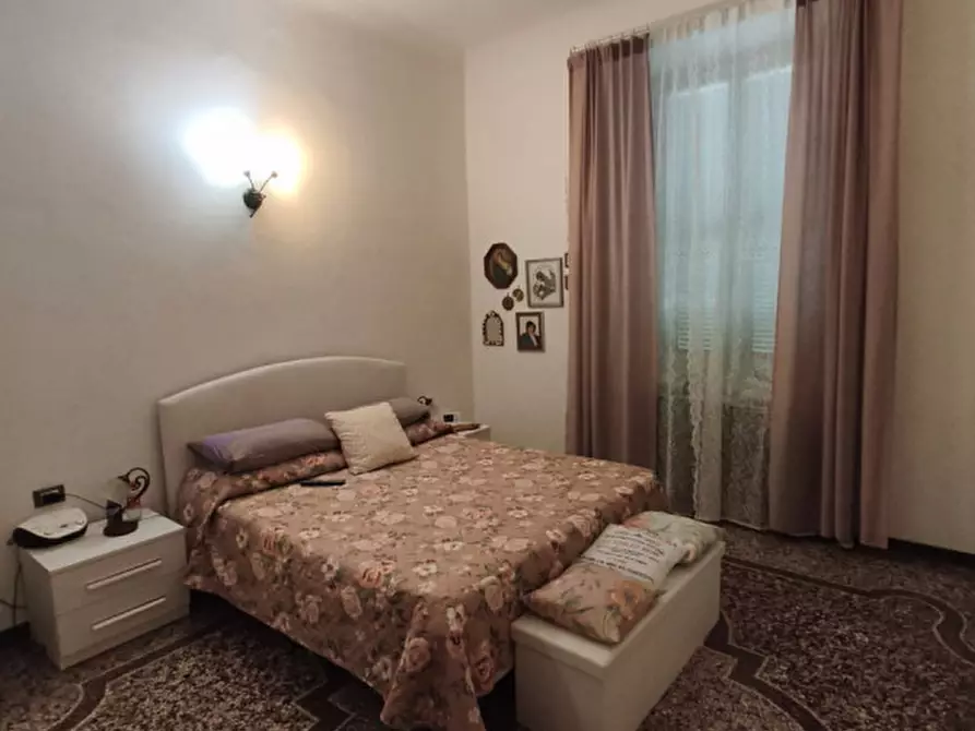 Immagine 11 di Appartamento in vendita  in Via Cavour a Savona