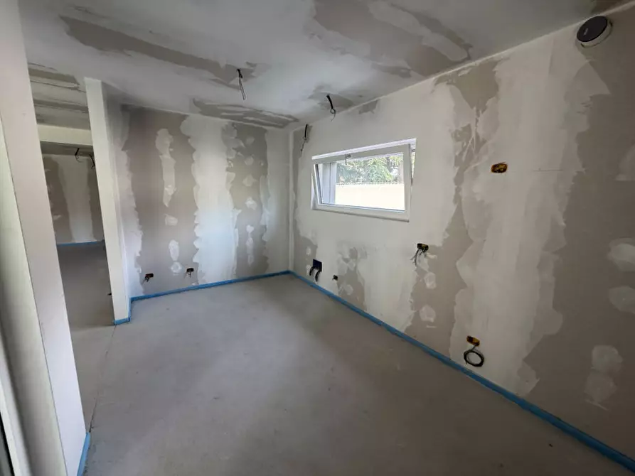 Immagine 7 di Appartamento in vendita  in Via Alessandro Manzoni 5 a Arcore