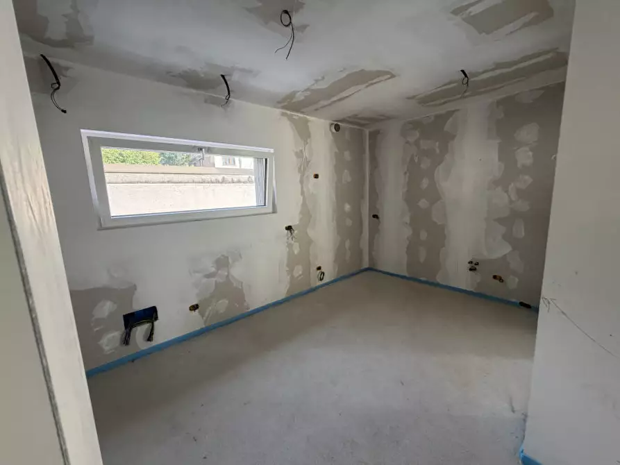 Immagine 8 di Appartamento in vendita  in Via Alessandro Manzoni 5 a Arcore