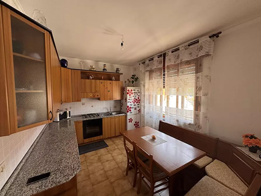Immagine 3 di Casa bifamiliare in vendita  a Campolongo Maggiore