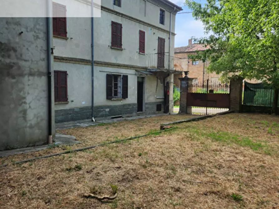 Immagine 3 di Casa indipendente in vendita  in Via Goffredo Mameli a Montebello Della Battaglia