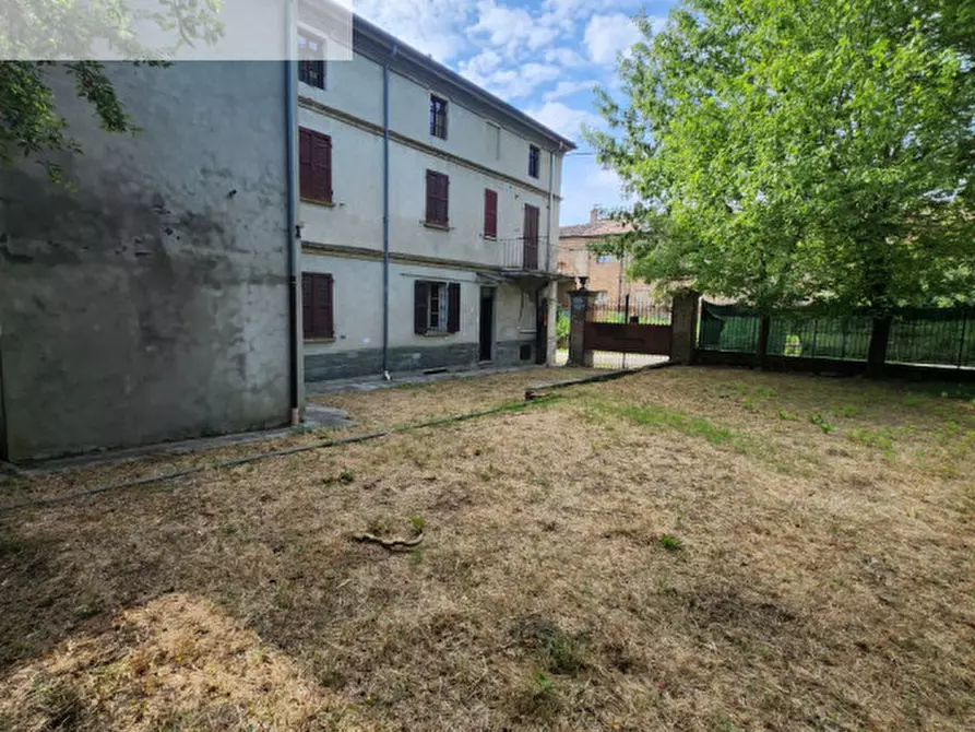 Immagine 36 di Casa indipendente in vendita  in Via Goffredo Mameli a Montebello Della Battaglia