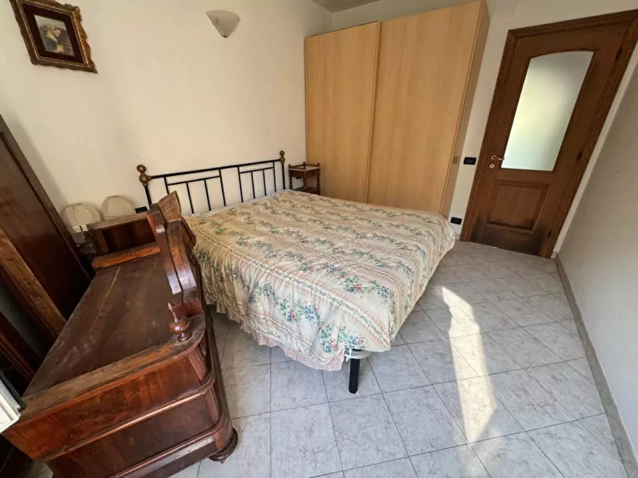 Immagine 11 di Appartamento in vendita  in Via Santuario 57 a Savona