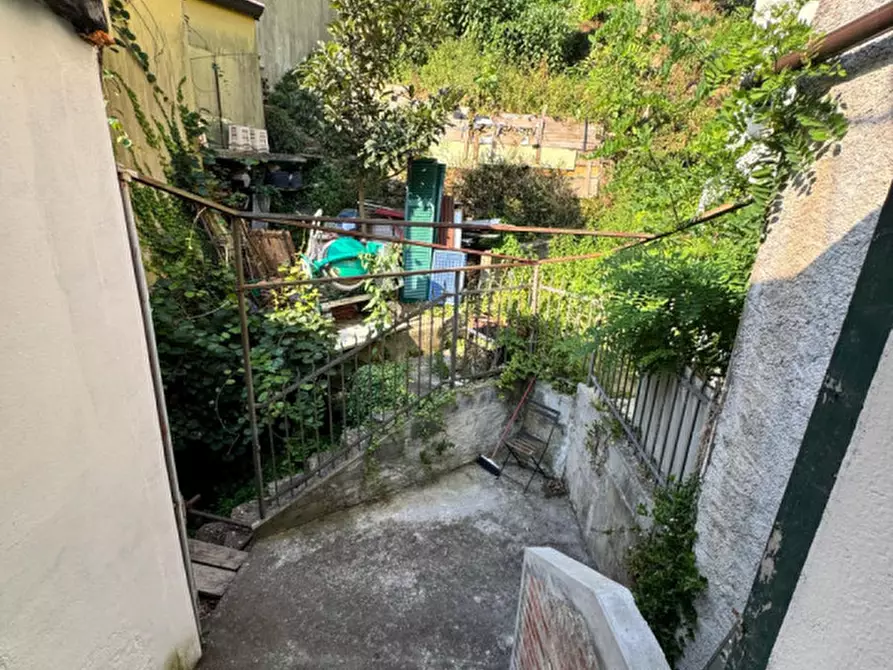 Immagine 18 di Appartamento in vendita  in Via Santuario 57 a Savona