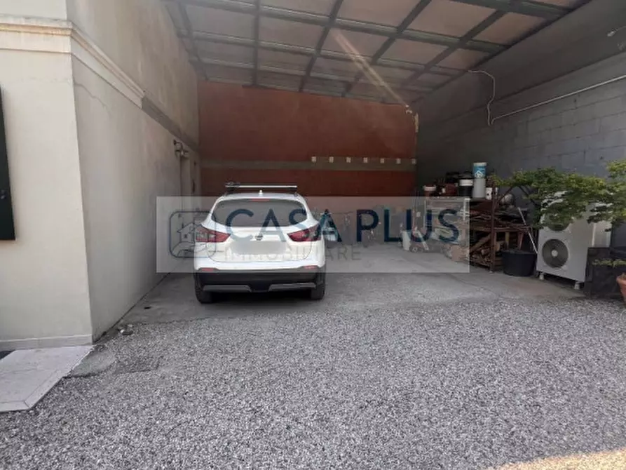 Immagine 43 di Casa bifamiliare in vendita  in Via Brega a Tezze Sul Brenta