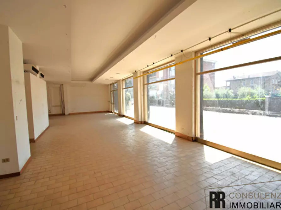 Immagine 1 di Negozio in vendita  in Via Cao del Prà a Sona