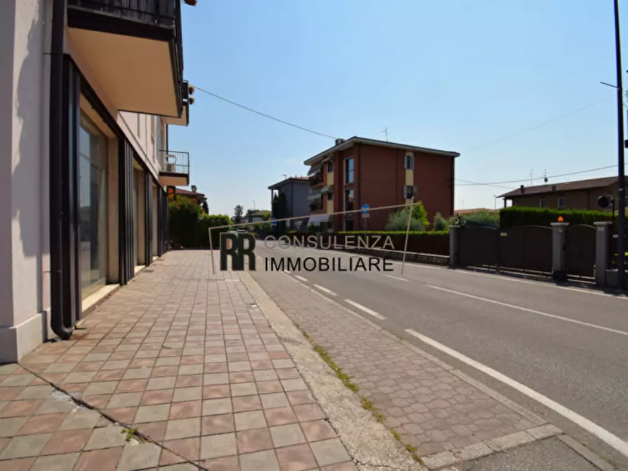 Immagine 10 di Negozio in vendita  in Via Cao del Prà a Sona