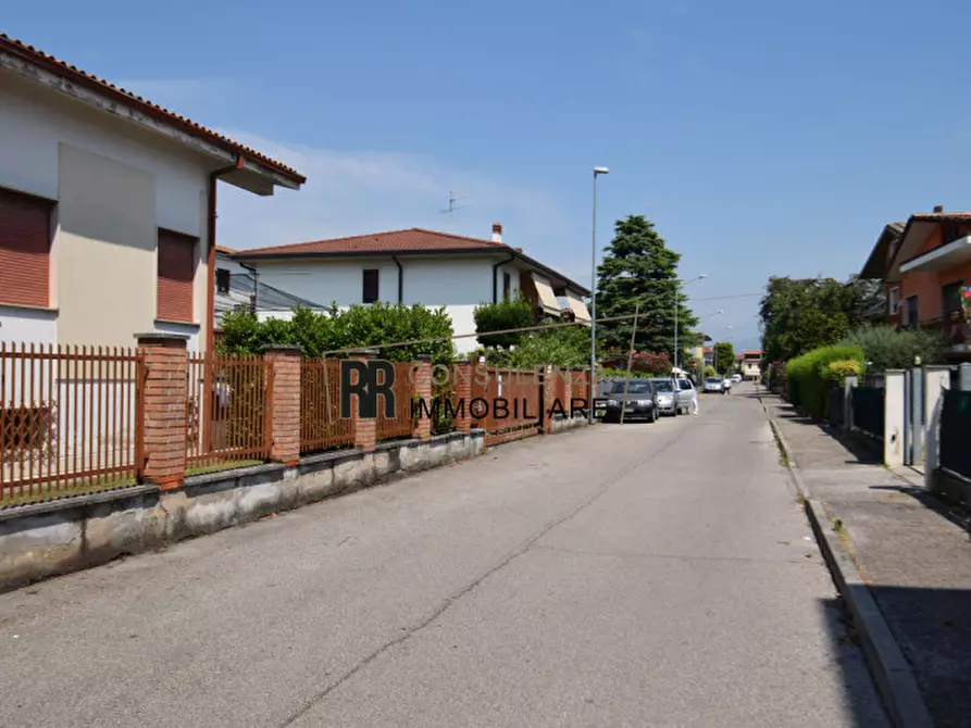 Immagine 13 di Negozio in vendita  in Via Cao del Prà a Sona
