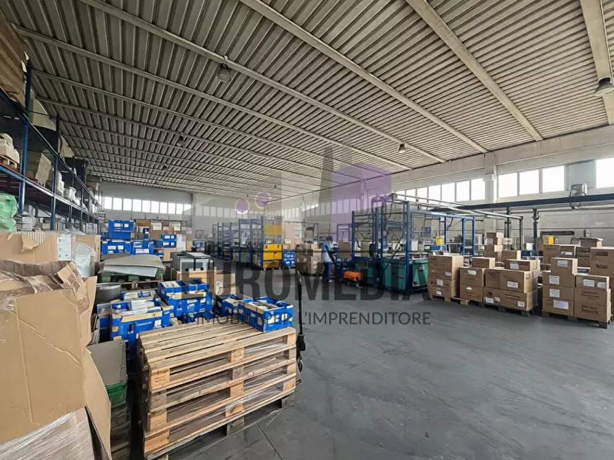 Immagine 2 di Capannone industriale in vendita  in Via Roma a Lonigo