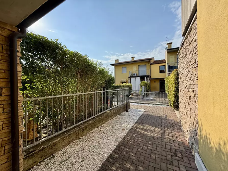 Immagine 21 di Appartamento in vendita  in Via Ines Cara 5 a Nogara
