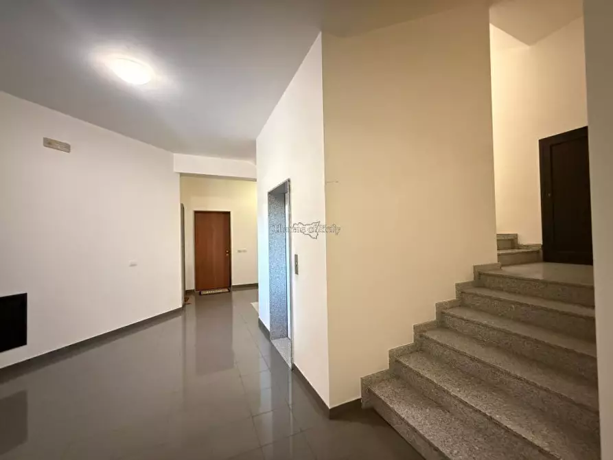 Immagine 4 di Appartamento in vendita  in Via Sorda Sampieri a Modica