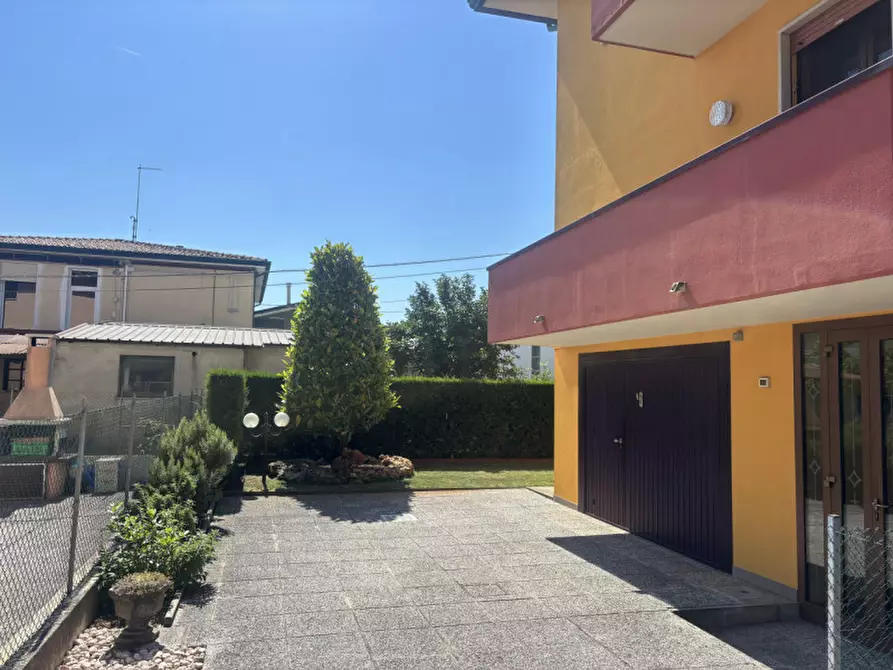 Immagine 28 di Casa quadrifamiliare in vendita  in Via Fleming a Mestrino