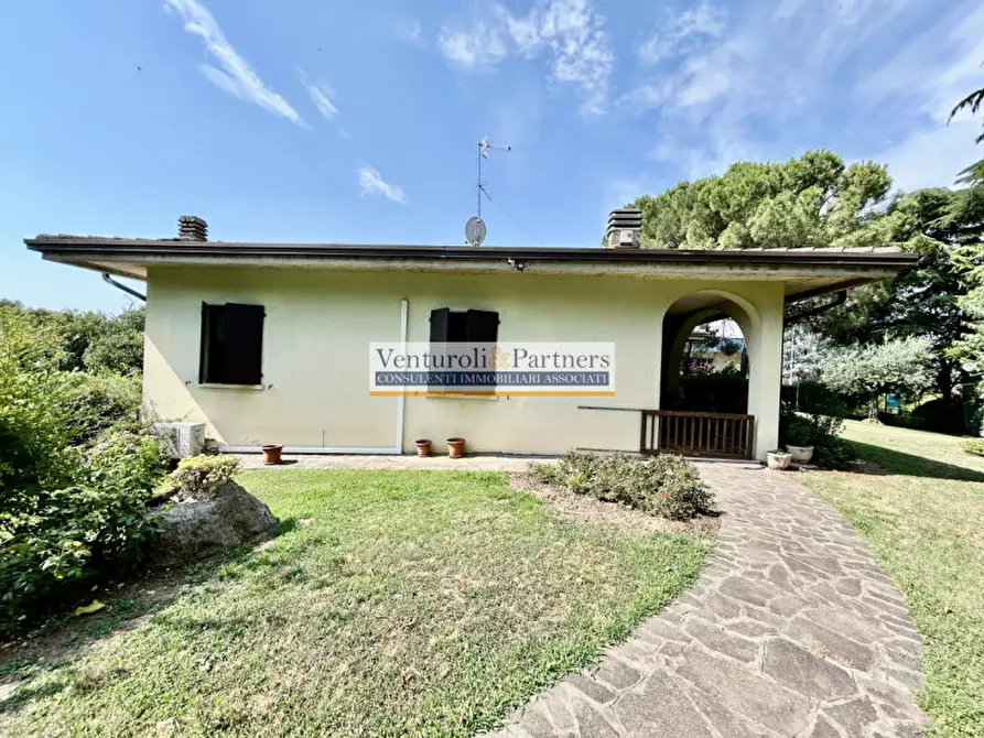 Immagine 6 di Villa in vendita  in Corso Giuseppe Garibaldi a Lonato del Garda