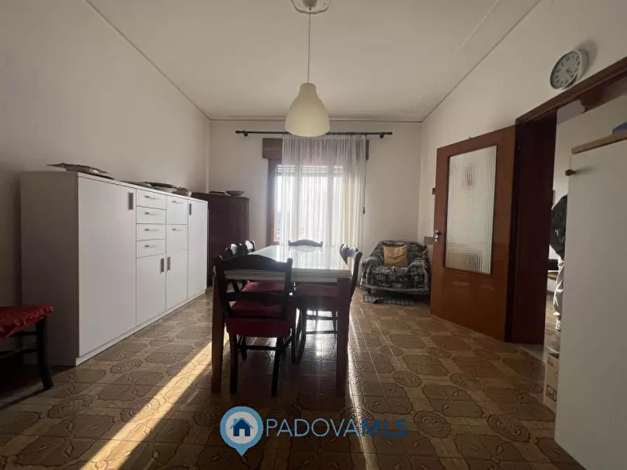 Immagine 5 di Casa bifamiliare in vendita  in Via Guglielmo Marconi a San Pietro Viminario